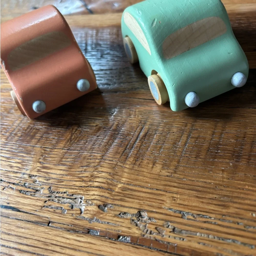 Wooden Toy Car Set - Peach and Mint - Unbranded